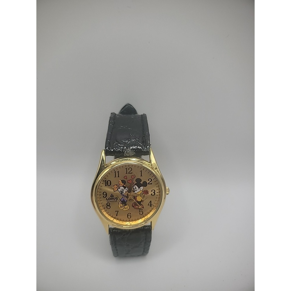 Vintage Lorus‎ Mickey Mouse Minnie Mouse Love is in Air Wristwatch Leather Band